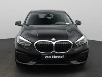 BMW 1 Series 2023 photo 3