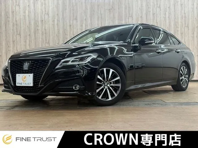 Toyota Crown Hybrid G