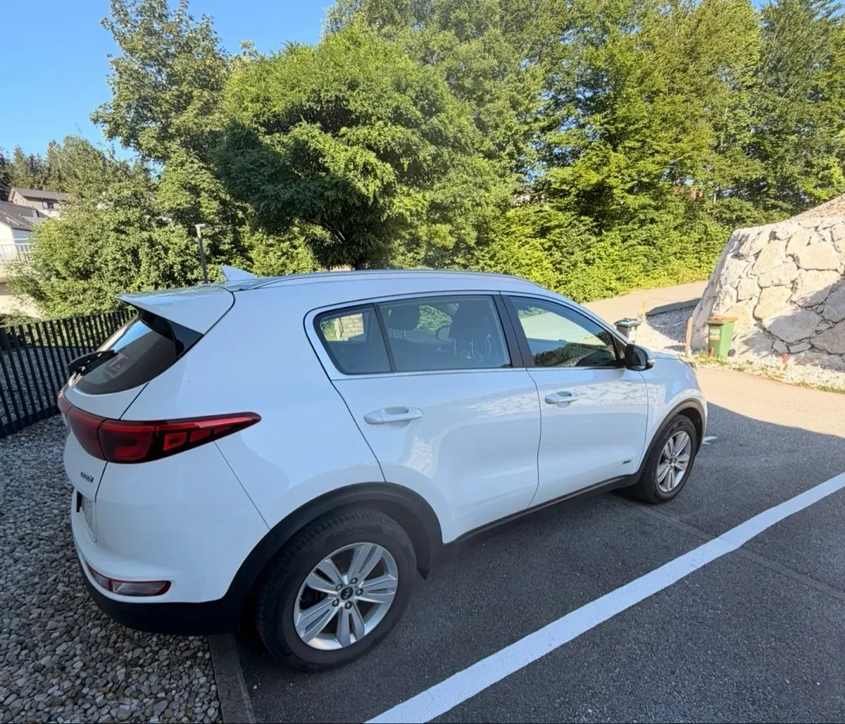 Kia Sportage 2017 photo 2