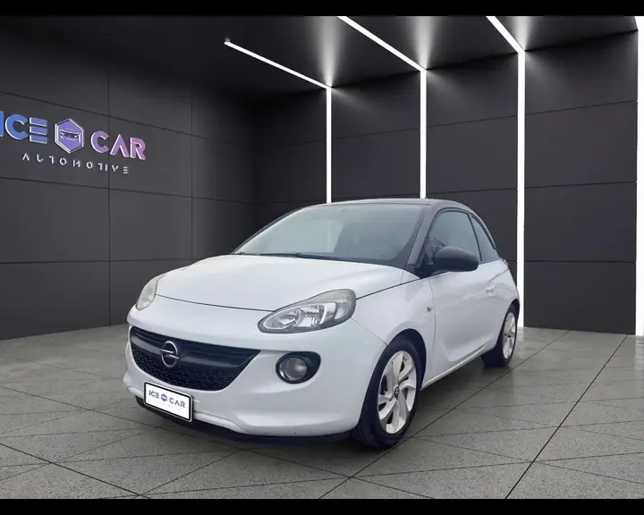 Opel Adam