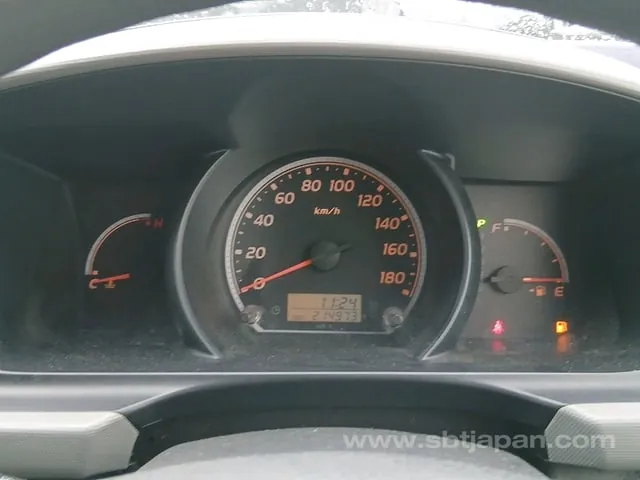 Toyota Cbf-Trh200V 2013 photo 2