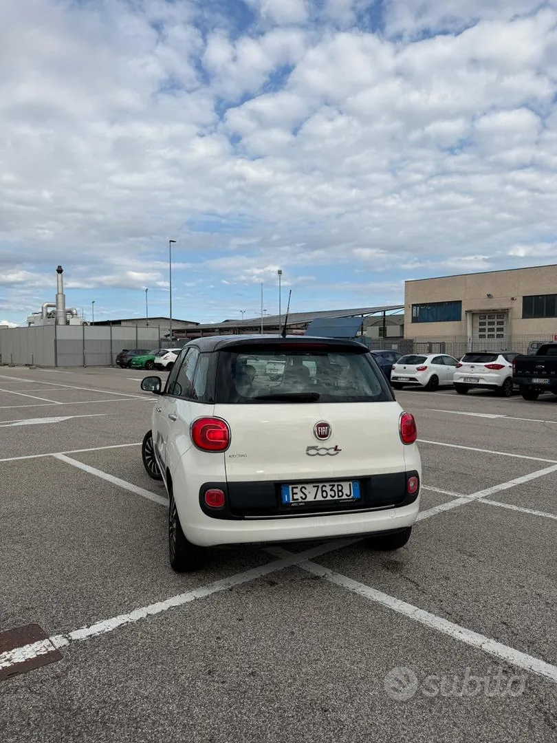 Fiat 500L 2013 photo 4