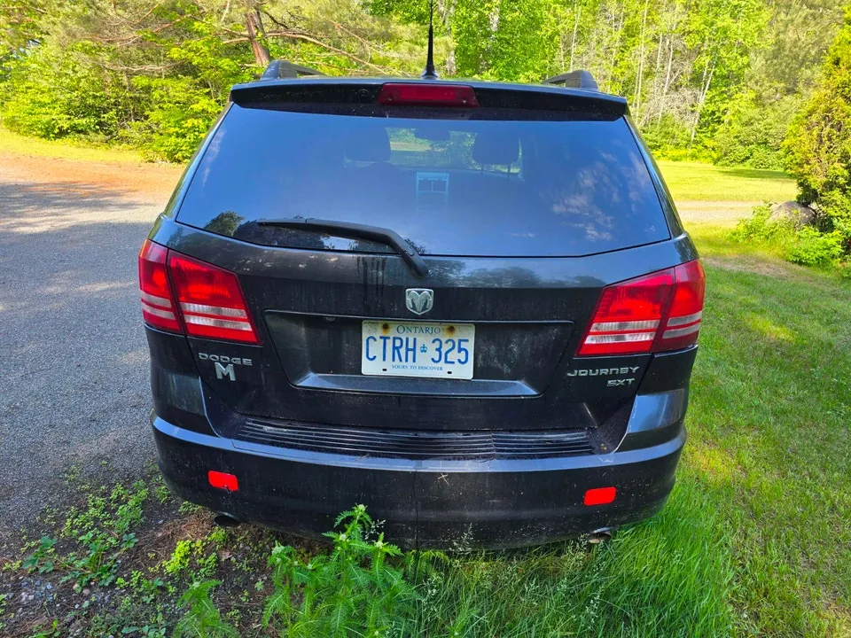 Dodge Journey 2010 photo 4