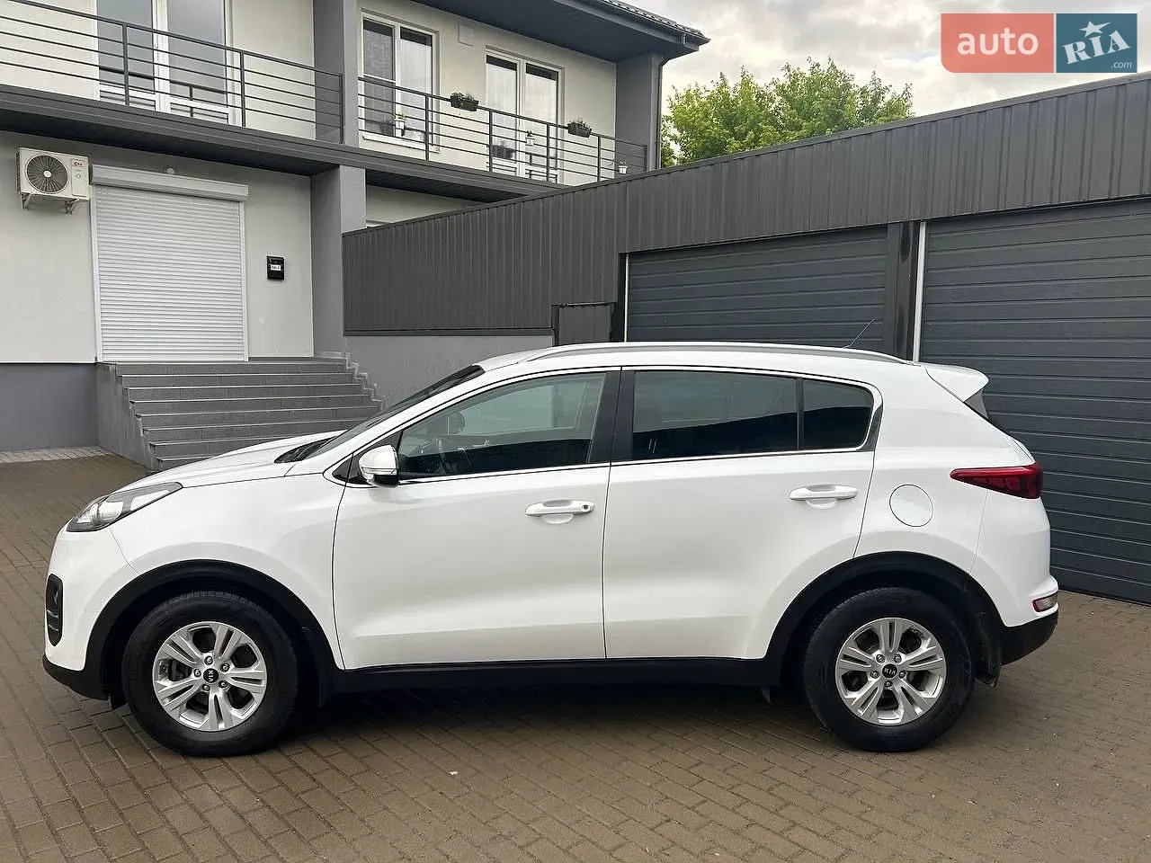 Kia Sportage 2017 photo 2