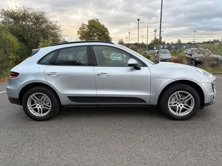 Porsche Macan 2015 photo 4
