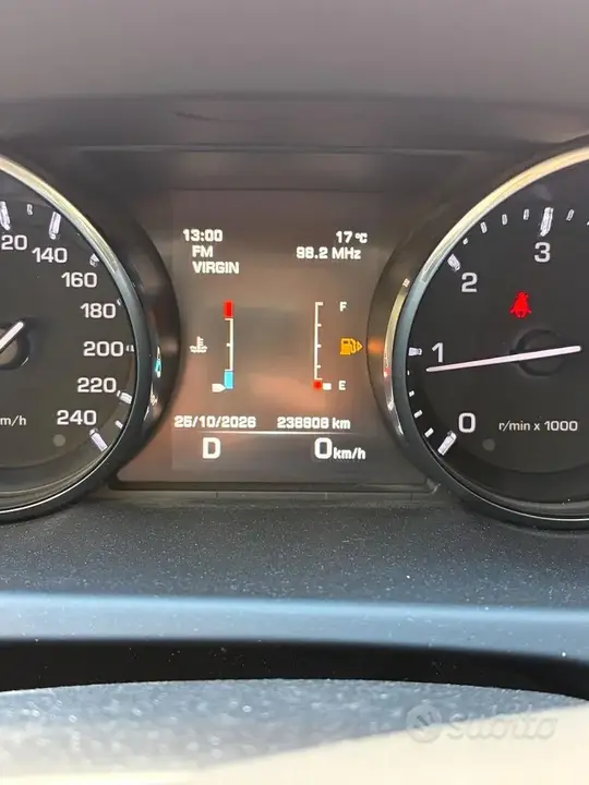 Land Rover Discovery Sport 2015 photo 5