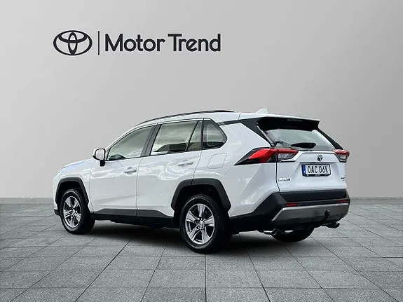Toyota Rav4 2024 photo 3