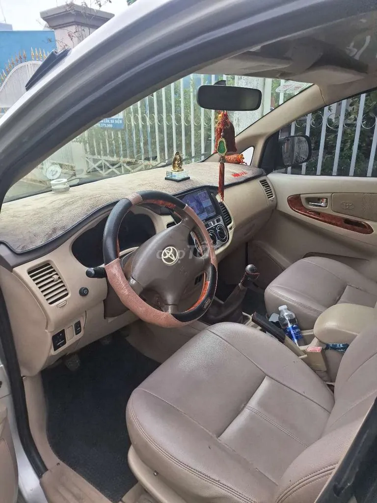 Toyota Innova 2007 photo 5