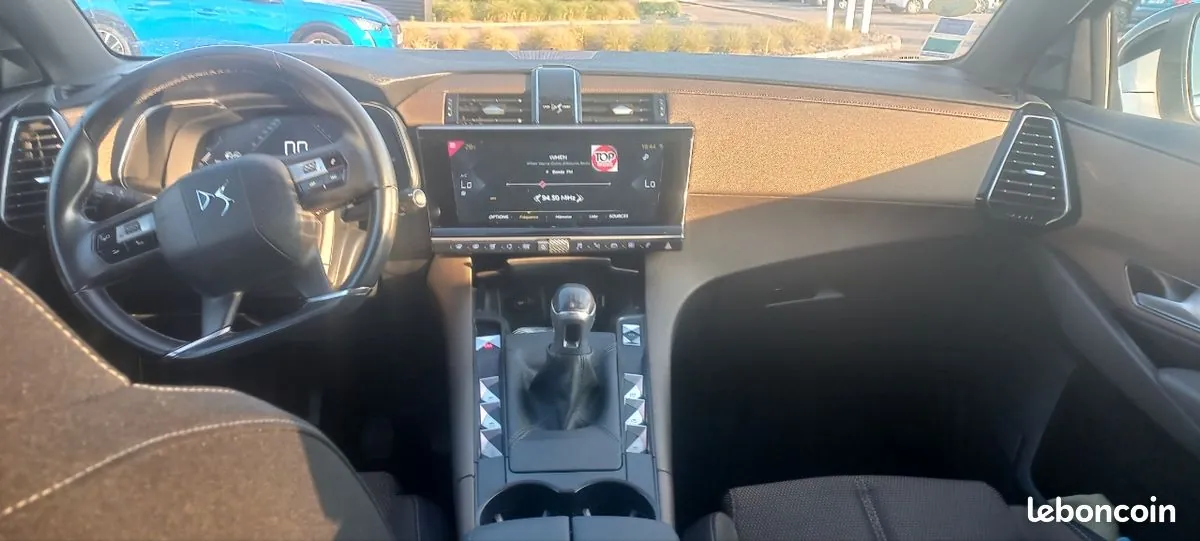 DS Automobiles Ds7 2019 photo 2