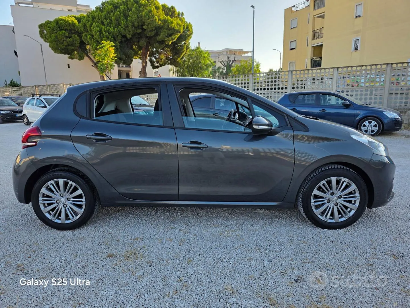 Peugeot 208 2016 photo 4