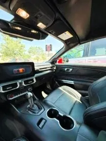 Ford Mustang 2025 photo 3
