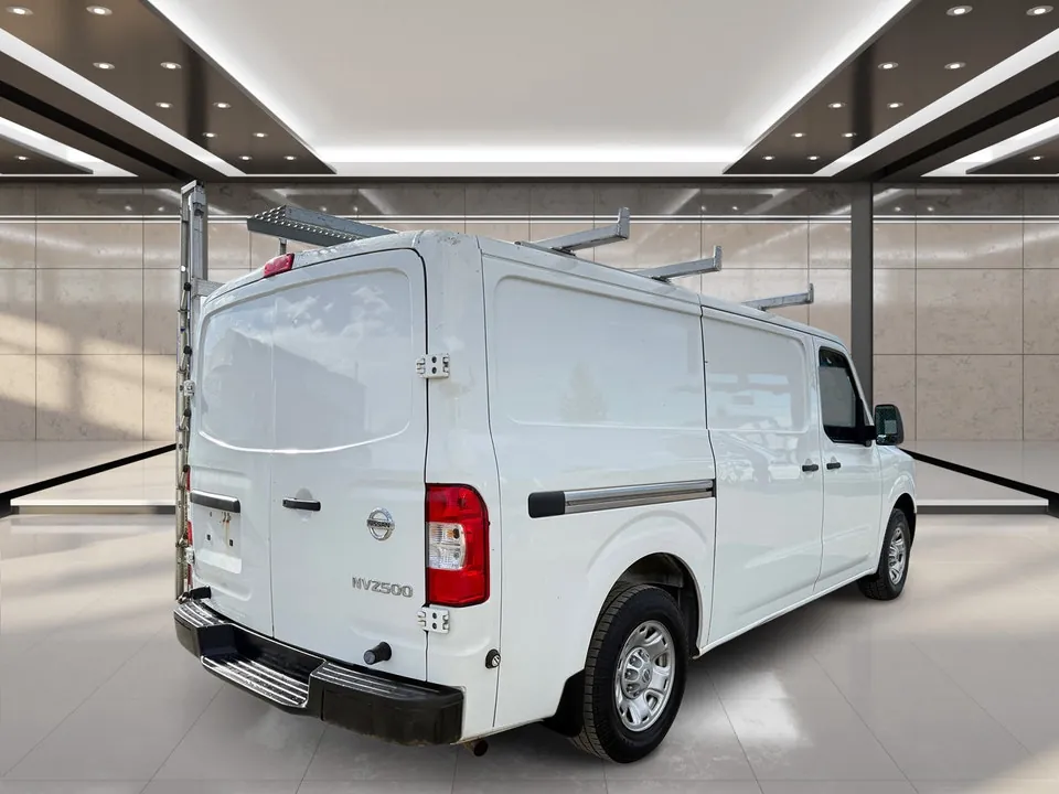 Nissan Nv Cargo 2500 2017 photo 3