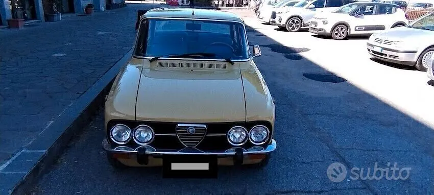 Alfa Romeo Giulia 1970 photo 2