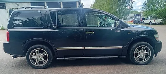 Infiniti Qx56 2004 photo 5