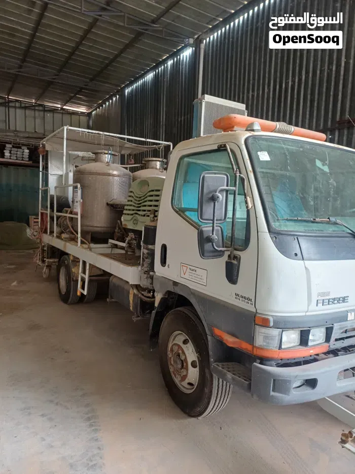Mitsubishi Canter 2005 photo 4