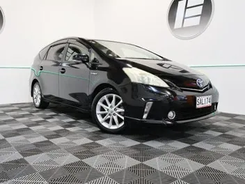 Toyota Prius 2013 photo 2