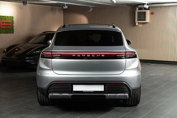 Porsche Macan 2025 photo 5
