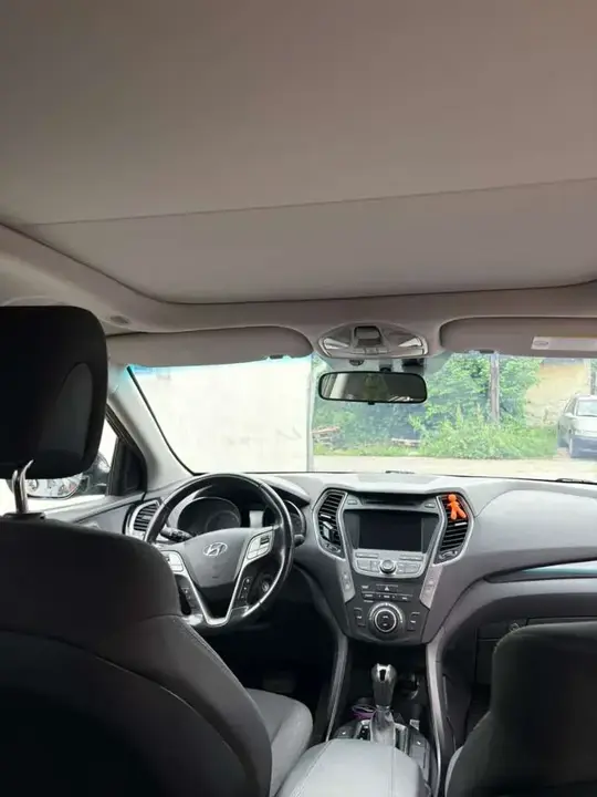 Hyundai Santa Fe 2013 photo 3