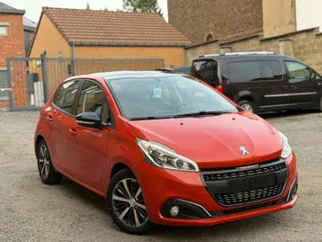 Peugeot 208 2017 photo 3