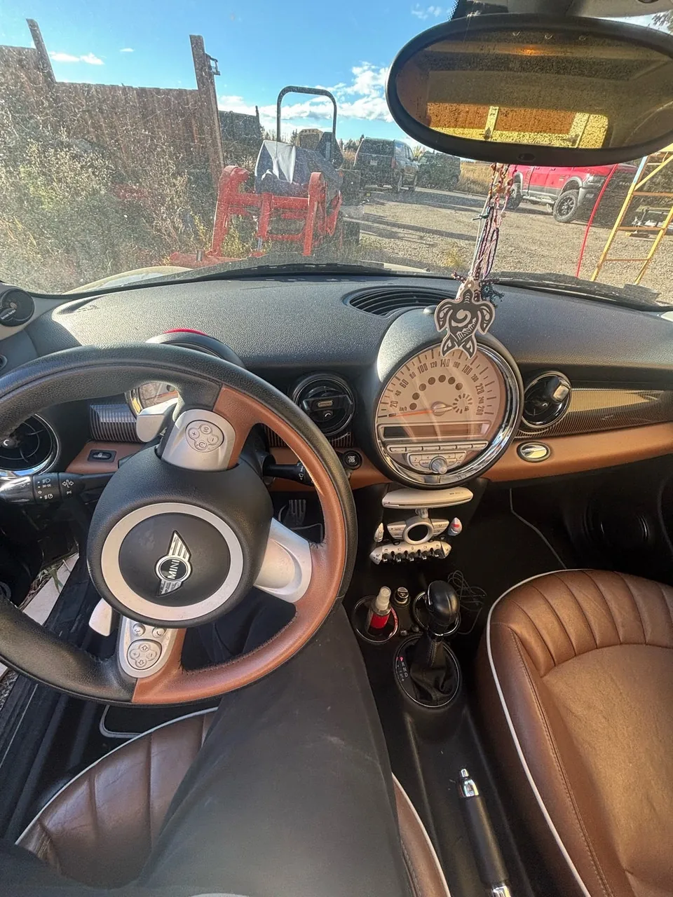 Mini Cooper S 2010 photo 4