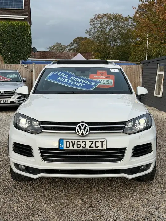 Volkswagen Touareg 2013 photo 2