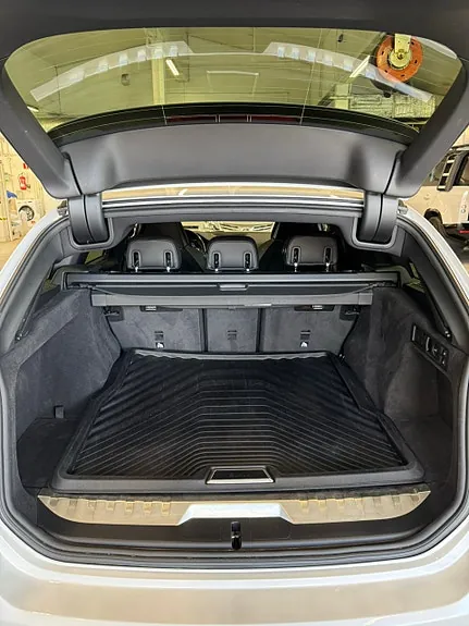 BMW 330E 2021 photo 4