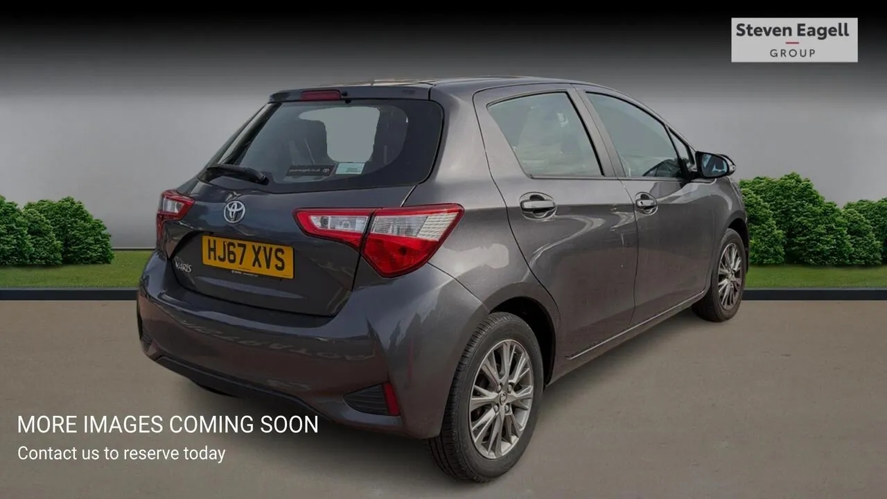 Toyota Yaris 2017 photo 4