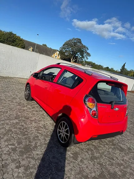 Chevrolet Spark 2011 photo 3