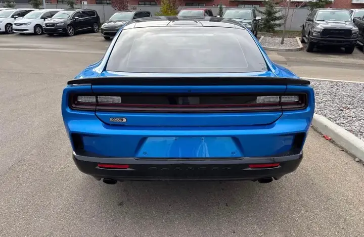 Dodge Charger 2026 photo 2