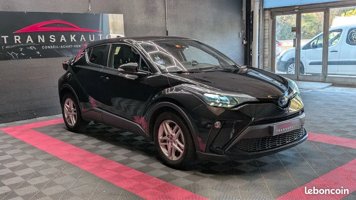 Toyota C-Hr 2023 photo 5