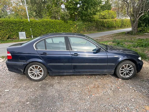 BMW 320I