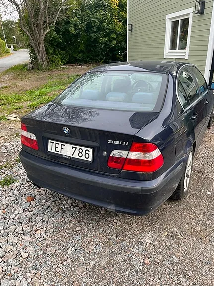 BMW 320I 2002 photo 4