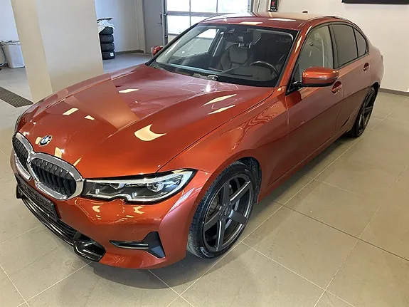 BMW 320D 2019 photo 2