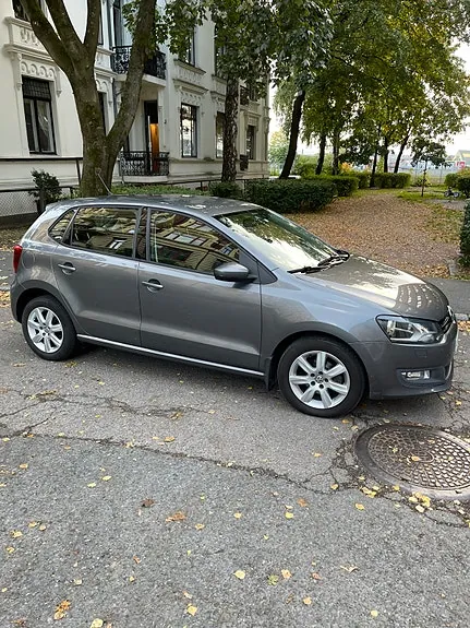 Volkswagen Polo 2012 photo 4