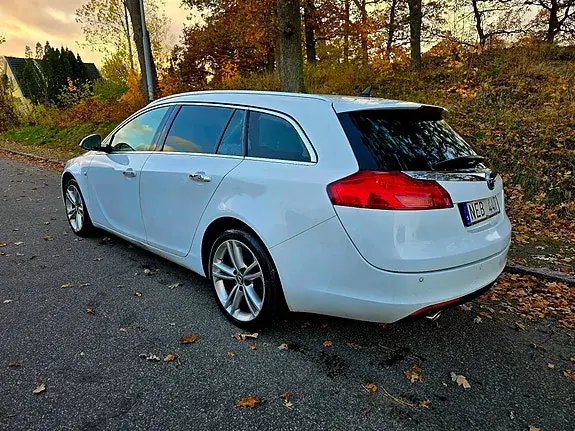 Opel Insignia 2013 photo 4