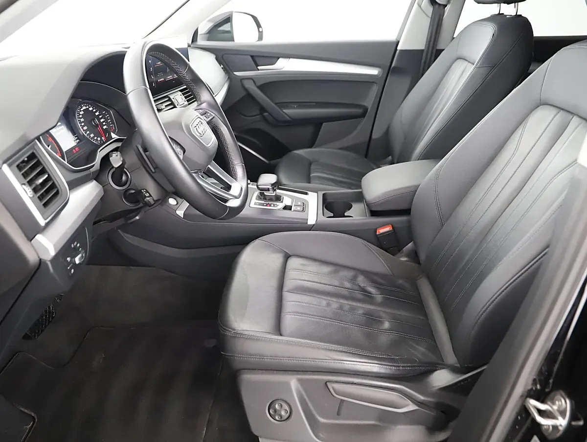 Audi Q5 2022 photo 3