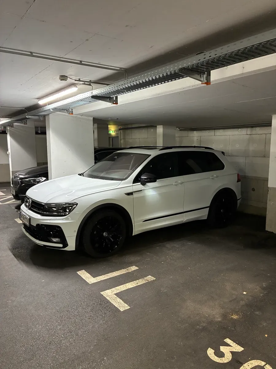 Volkswagen Tiguan 2019 photo 2