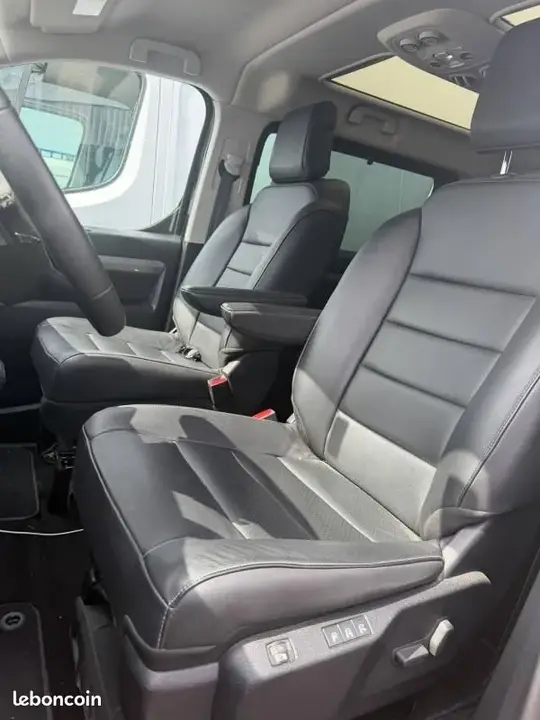 Peugeot Traveller 2024 photo 5