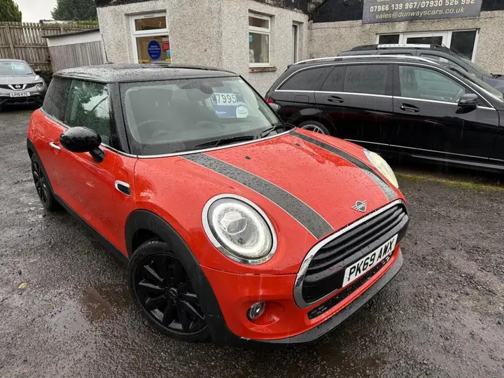 Mini Hatch 2019 photo 2