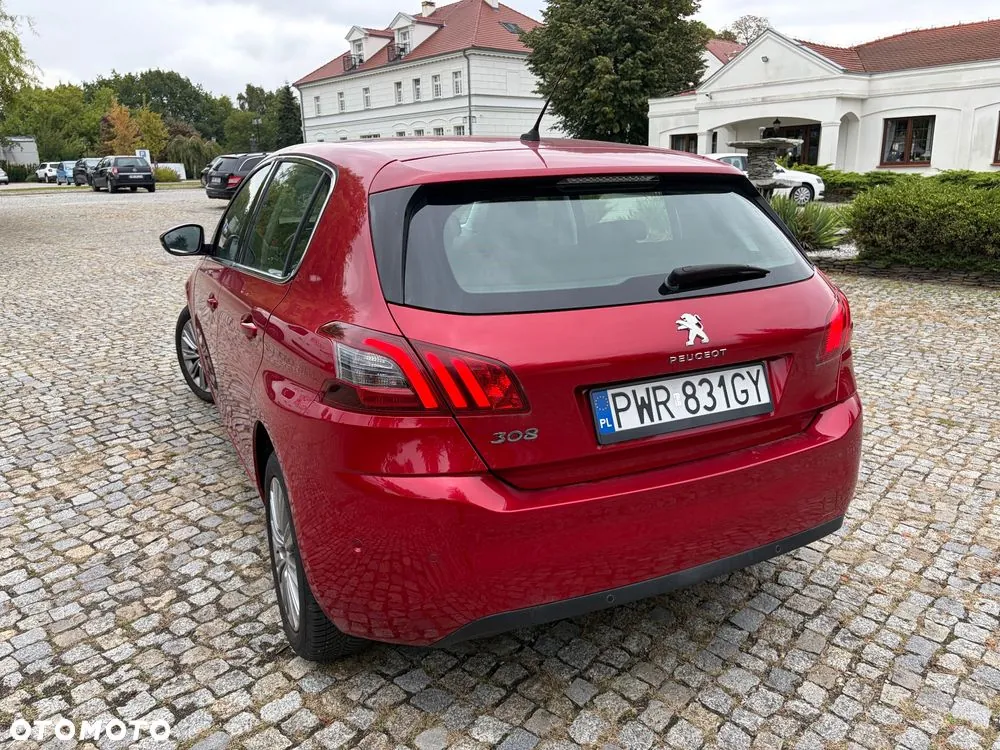 Peugeot 308 2020 photo 3