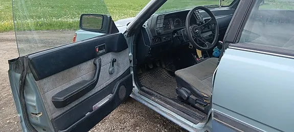 Subaru L-Serie 1986 photo 3