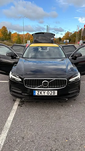Volvo V90