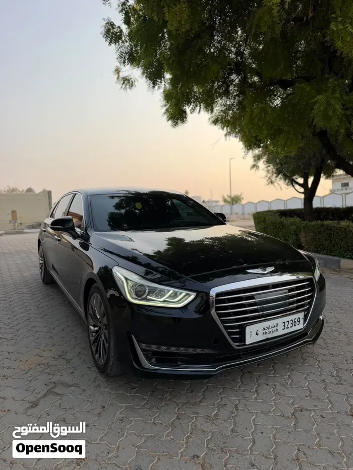 Hyundai Genesis