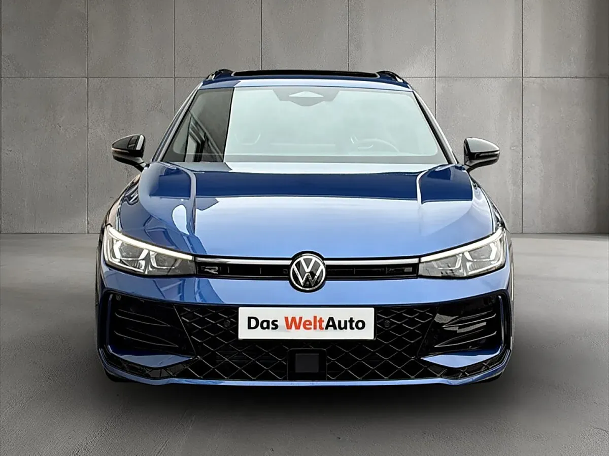 Volkswagen Passat 2026 photo 2