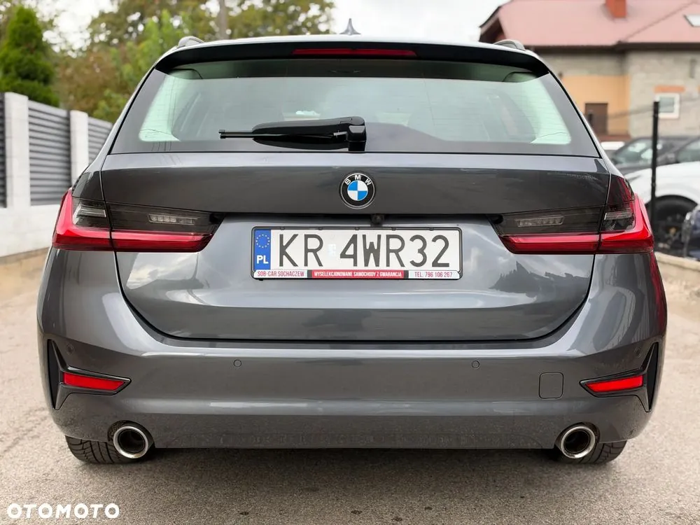 BMW 3 Series 2021 photo 5