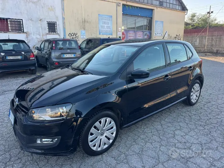 Volkswagen Polo 2013 photo 2