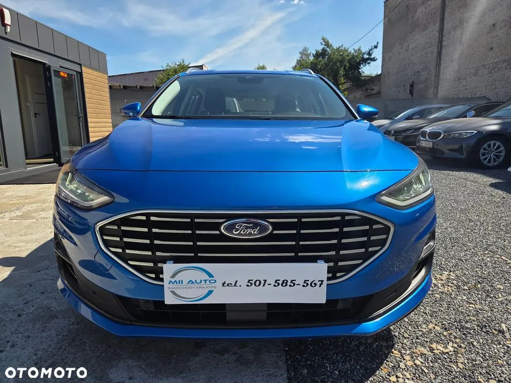 Ford Focus 2023 photo 2