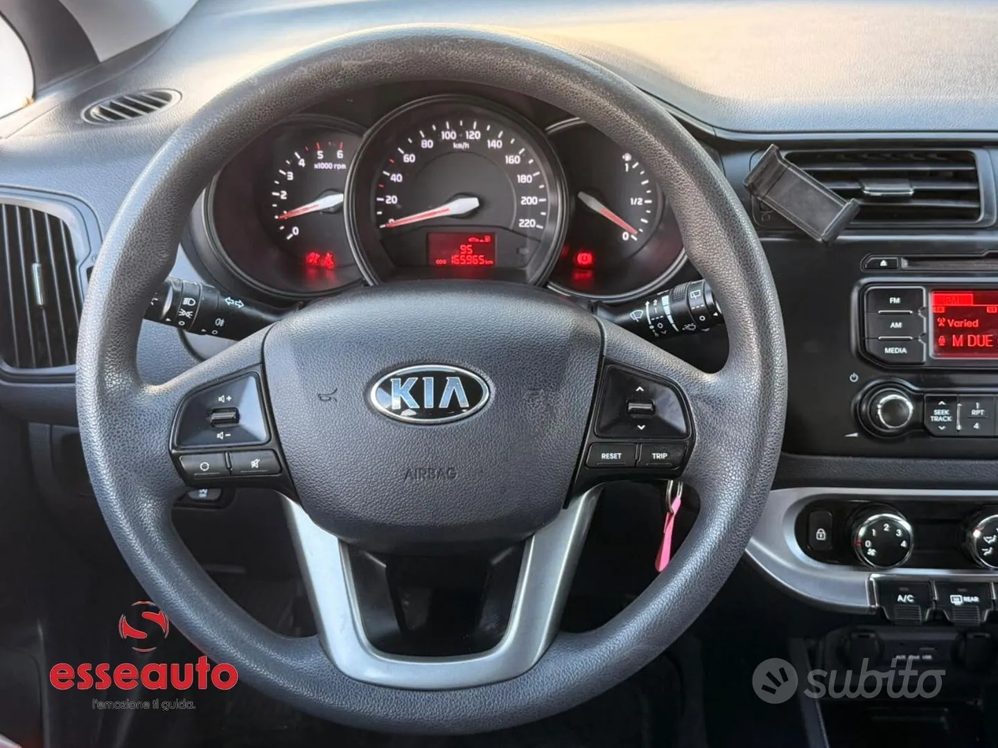 Kia Rio 2012 photo 3