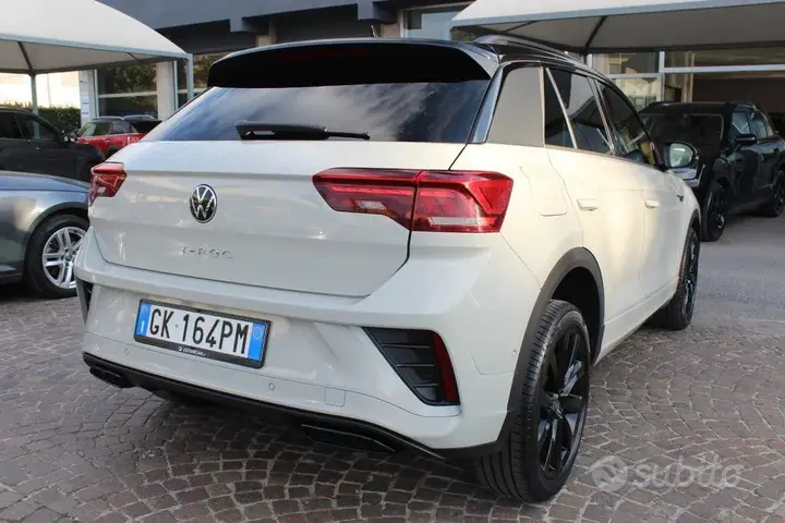 Volkswagen T-Roc 2022 photo 2