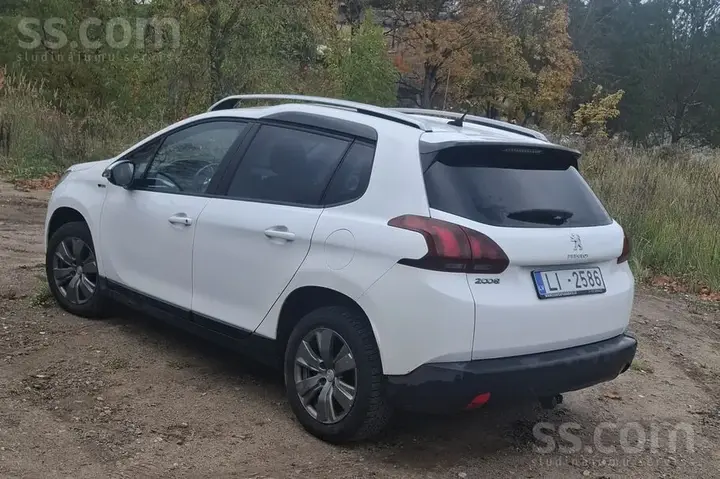 Peugeot 2008 2017 photo 4